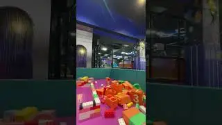 Main Lego di Milky Verse