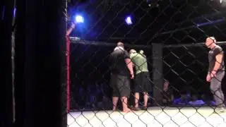 Ella Wu Vs Jemma Thomas at ECFF 50kg semi pro mma