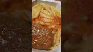 Базовый минимум холостяка. Готовый ужин из магазина.