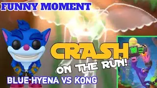 Crash On The Run! Blue Crash Bandicoot | Funny Moment Run
