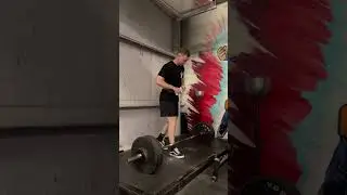 I woke up an hit a new deadlift personal best! #powerlifting #fitness #bodybuilding
