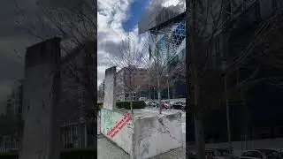Contemporary art in Berlin.  Berlin Wall