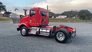 2014 Kenworth T800 Single Axle Day Cab Tractor-U12385