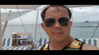 TawHai Floating Bar