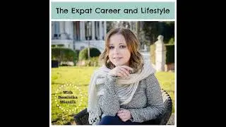 Interview With Colleen Reichrath-Smith. How To Build A Career In Your Suitcase.