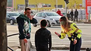 РЕБЕНОК БЬЕТ ВЗРОСЛОГО *розыгрыш*
