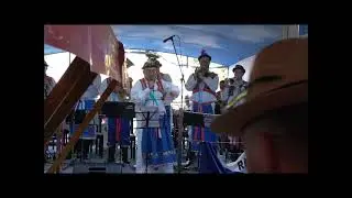 Vesel&aacute; muzika z Rat&iacute;&scaron;kovic: Pod brajde