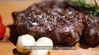 How long do you leave salt on steak