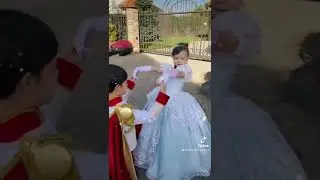 Cinderella and Prince Charming 👸🏻🤴🏻#золушка #cinderella #princecharming #disney #детки #дисней