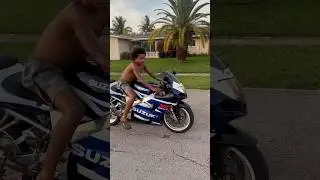 How to ride a 30 year old motorcycle ￼