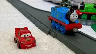 Thomas VS Lightning McQueen - T&F Adventures
