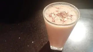 Tasty and delicious musk melon shake🍹