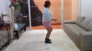Beer And Sunshine Line dance |Choreo : Brenda Holcomb. demo by Ayu