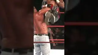 Sid Vicious Chokeslams 2 Cold Scorpio #sidvicious #psychosid #sidjustice #wrestling #2coldscorpio