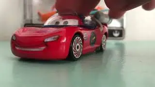 Cars Toon Astronaut Lightning McQueen Mattel Diecast Review