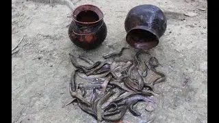 Amazing Boy Build Fish Trap in Soil pot | Traditional  Pottery Pot Fishing trap