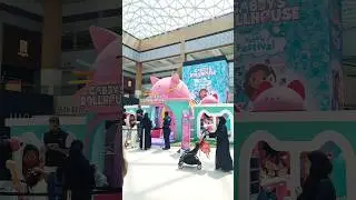 Кукольный домик таксиста в торговом центре Yas Mall.#baby #dubaiblog #yasmall #cabby @Expatblogger