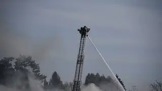 Richmond storage facility fire Cambie Rd