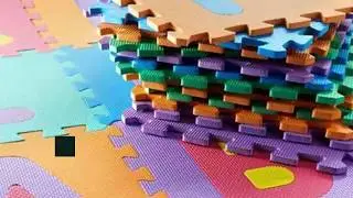 How to Soundproof Floors in Apartment: Do-It-Yourself in 3 Easy Steps!