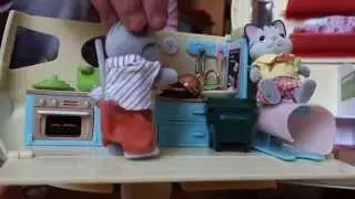 Kira & Calico Critters, Mysterious Floating ORB! Inspired by Wierd Al Yankovic