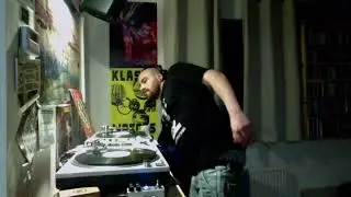The Jeffrey - Back In Step