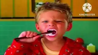 Stuart Little and Stuart Little 2 - Official Trailer