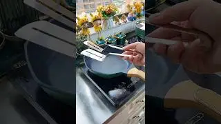 Multi-purpose spatula