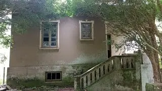 UMA CASA ALTAMENTE ASSOMBRADA NINGUÉM QUER MORAR LA ! 