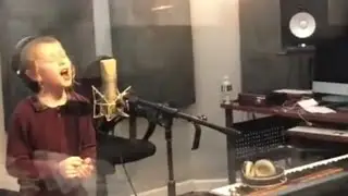 Wonder Boy Yanky Green Singing In MK Studio