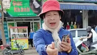 Gặp thánh xuống từ cách đây hơn 10 năm vẫn vui tính như ngày ay