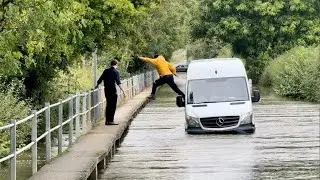 Take the leap of FAITH || Bedfordshire flooding || vehicles vs deep water || flood compilation