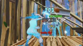 Is this a clip? (he was not happy about being 💩on)
