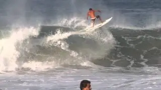 Puerto Escondido MexPipe barrels with team rider Cesar Petroni on the CG Gun by Odyboards