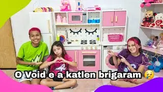 ABRINDO MAIS PRESENTE DO MEU ANIVERSÁRIO COM A KATLEN E O VOID | COZINHA PERFEITA 🤩