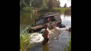 Подводный #offroad первая проверка плавучести МЕГА-УАЗа #shorts