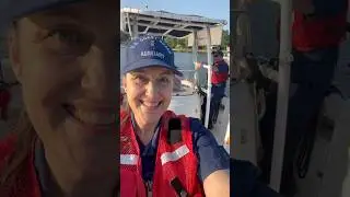 Helping to keep the 4th weekend safe! #CoastGuard #CoastGuardAuxiliary #BoatingSafety 🇺🇸⚓️🎆