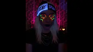 Blacklight Temporary Tattoo Eye Makeup #makeup #tattoo #blacklight #makeupamurder