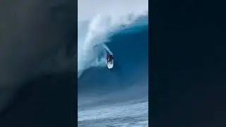#kiteboarding #kitesurfing #surf #oceansports #oceanlife #extremesports #watersports #surfinglife