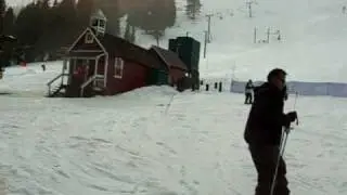 Tristan Phoenix skis