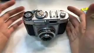 ZEISS IKON CONTINA II (527/24) NOVICAR 2.8 f=45mm Lens, c-1956, Serial # O 78105 ( RFT )