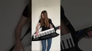 Bohemian Rhapsody - Queen [Keytar Solo]