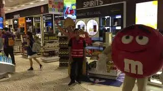 Transit in Singapore part 1