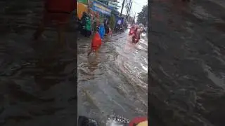 Flooded streets of Jakarta! #travel #rainyseason #jakarta #indonesia #shorts #fyp #fypシ゚viral #asia