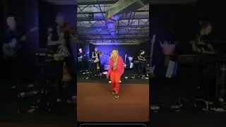 stefania barr singing 80s