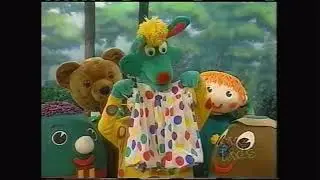 Polka Dot shorts Door Polkaroo Theme song