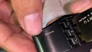 Vertu sim tray stuck repair