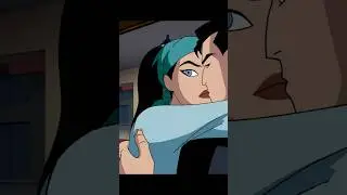 BATMAN BESA A WONDER WOMAN! #Shorts