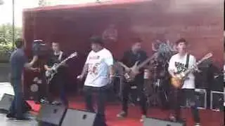 Box in Shame @ Coke Music Awards 2013 (Audition)