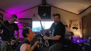 Dallas &Uuml;ber Alles - Forrest Fire (Dead Kennedys cover)