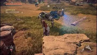 Horizon Zero Dawn: Complete Edition - Ropecaster vs ThunderJaw